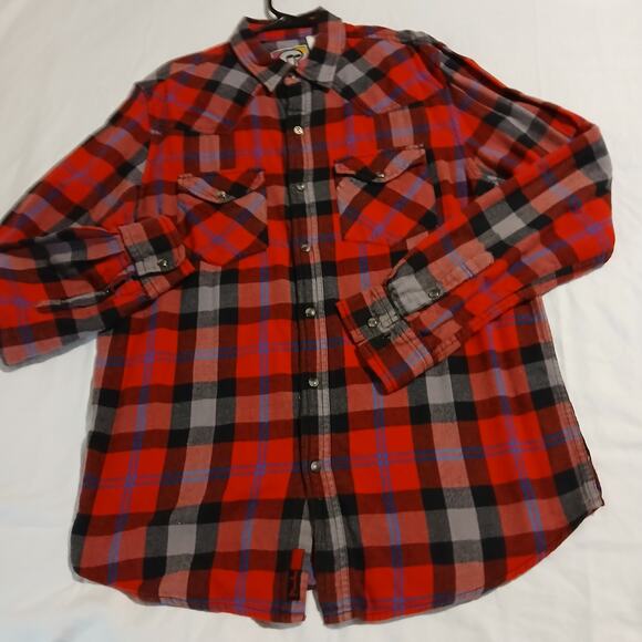 MAMBO Men's MED Red Plaid Flannel Shirt 100% Cotton Lightweight Fabulous Quality - Picture 12 of 12